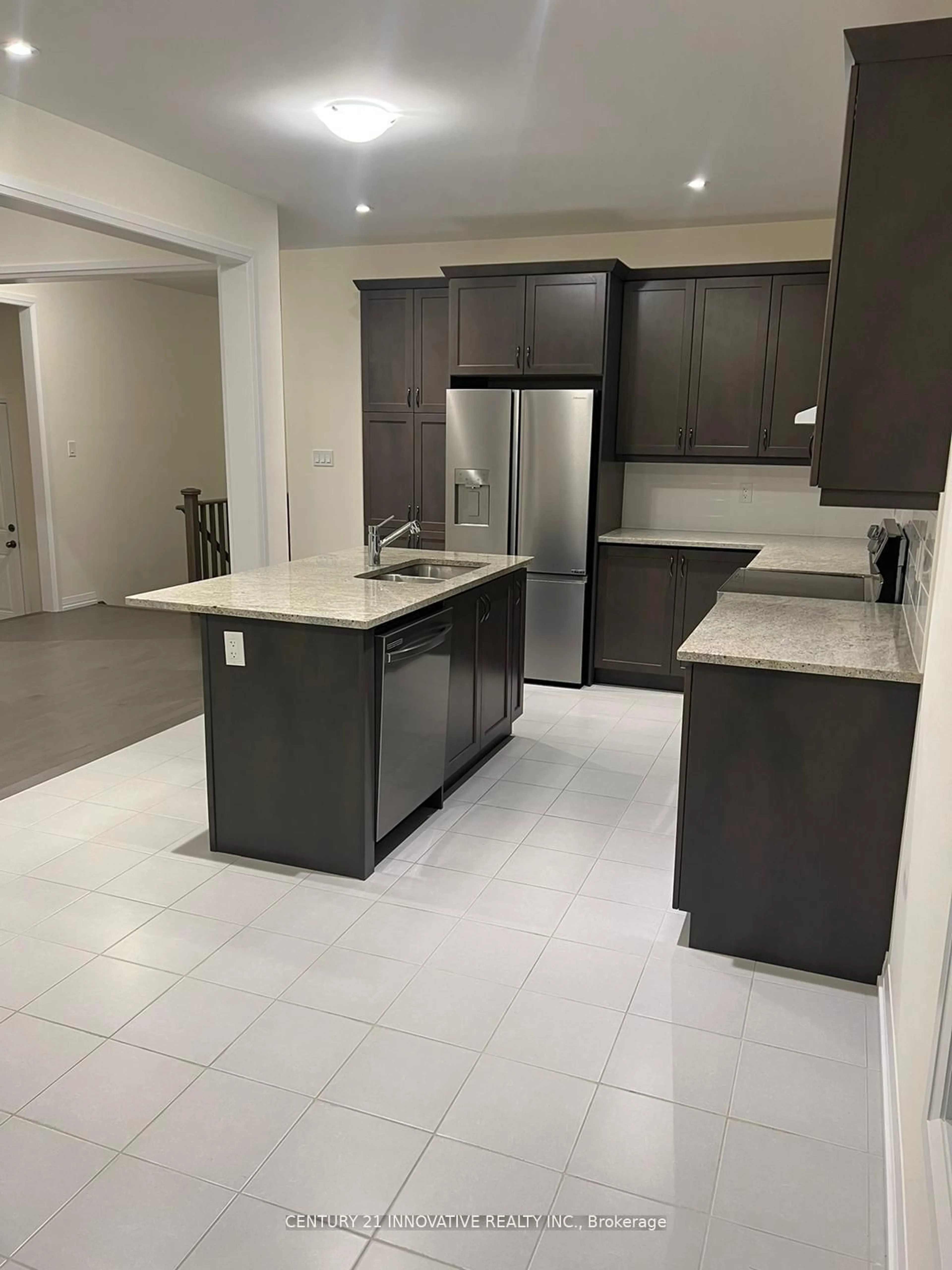 Open concept kitchen, ceramic/tile floor for 48 Coulter St, Scugog Ontario L9L 0B3