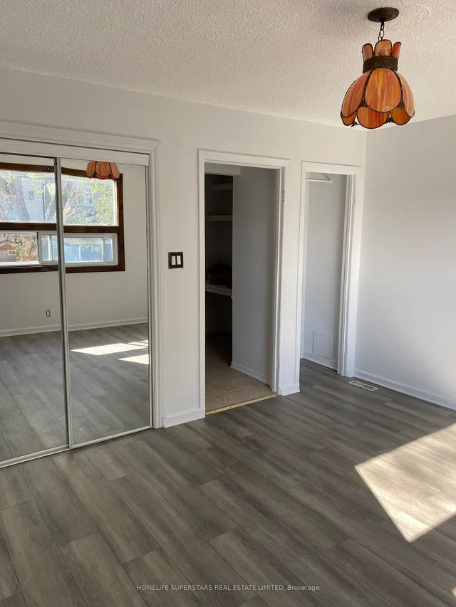 Additional property image - 1263 Woodbine Ave
