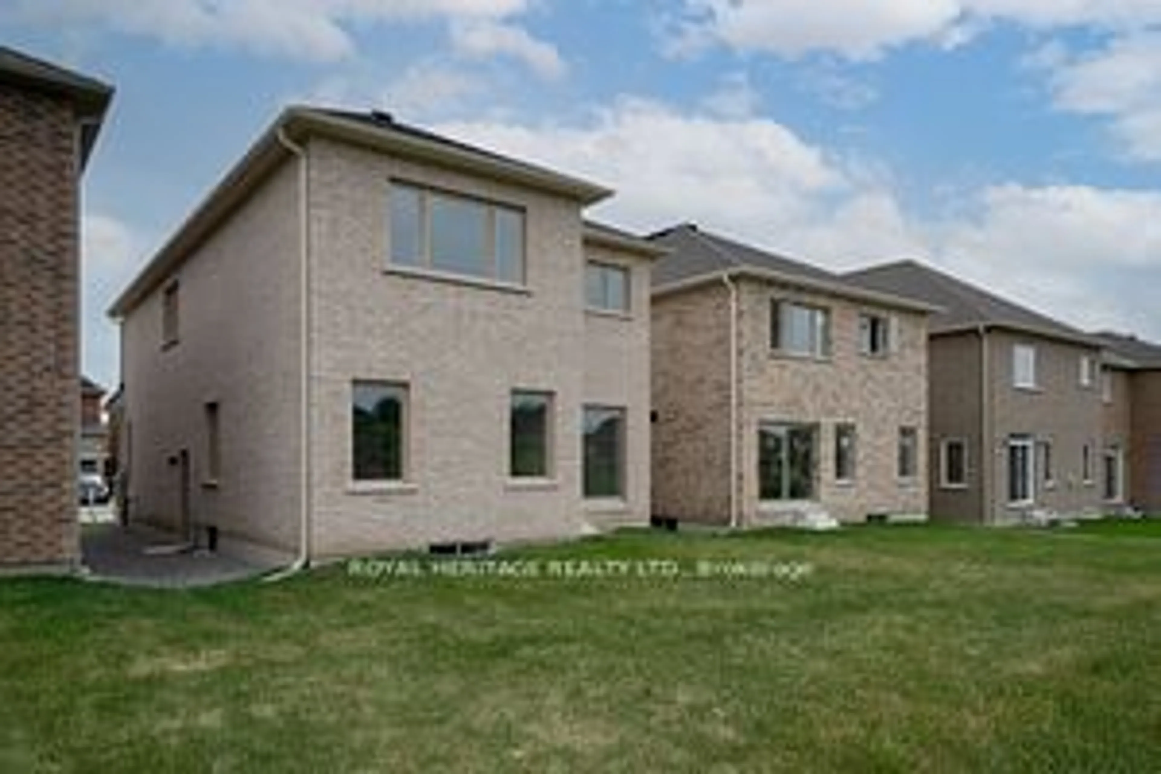 Home with brick exterior material, building for 44 St Augustine Dr, Whitby Ontario L1M 0L7