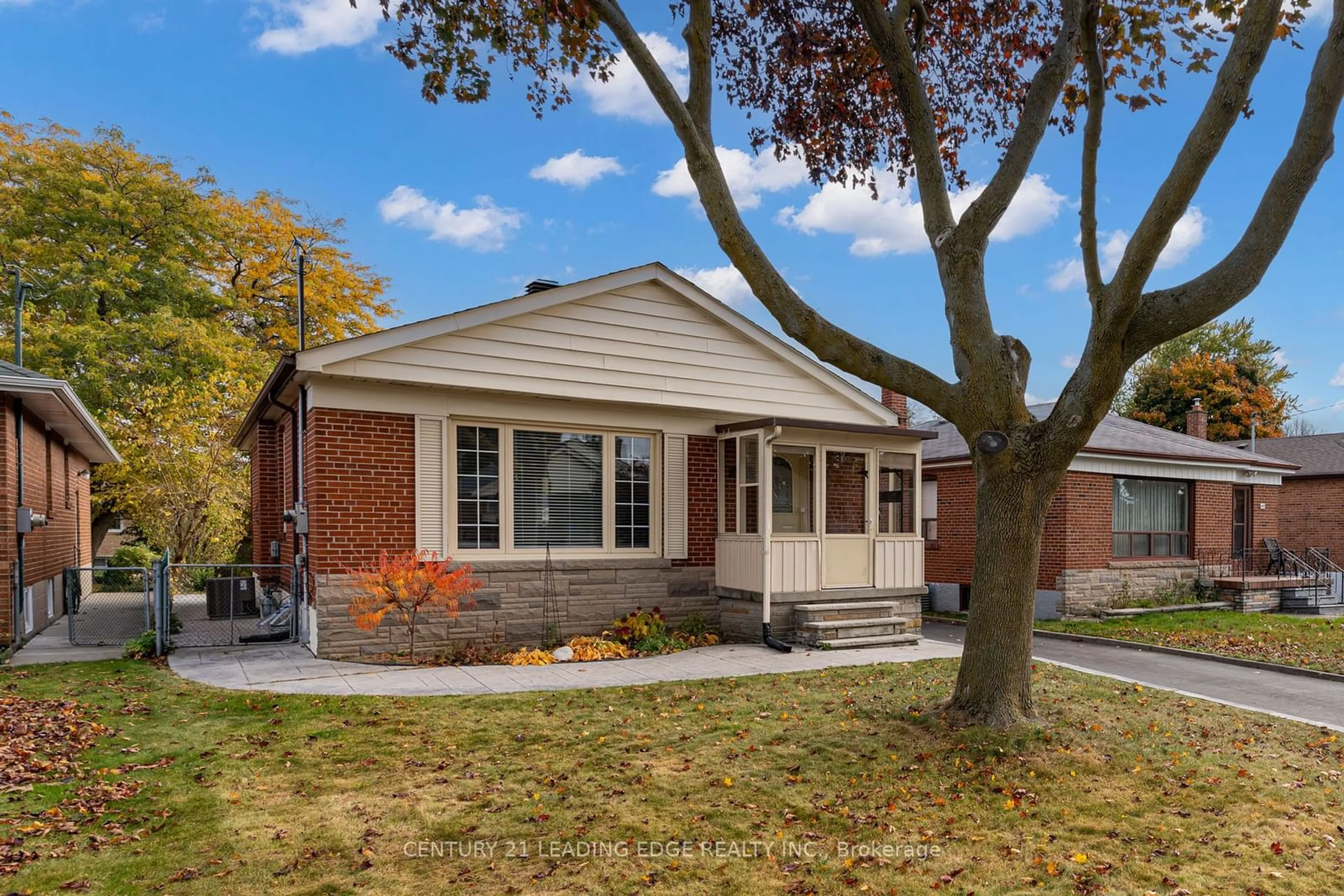 Home with brick exterior material, street for 51 Kilgreggan Cres, Toronto Ontario M1J 1S4