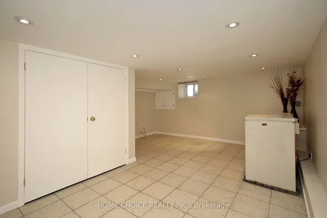 Additional property image - 106 Carlaw Ave