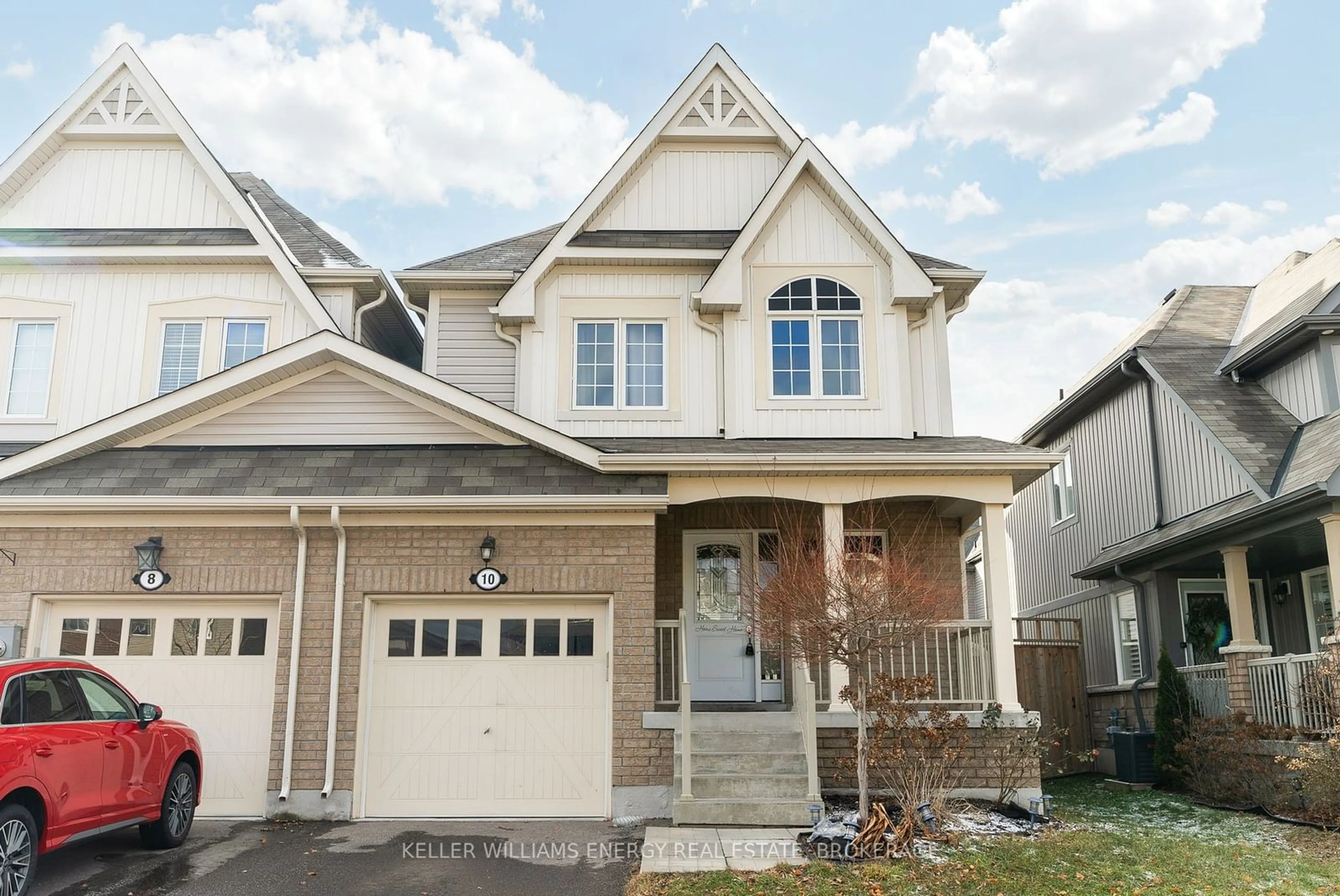 Home with vinyl exterior material, street for 10 Jack Roach St, Clarington Ontario L1C 0S8