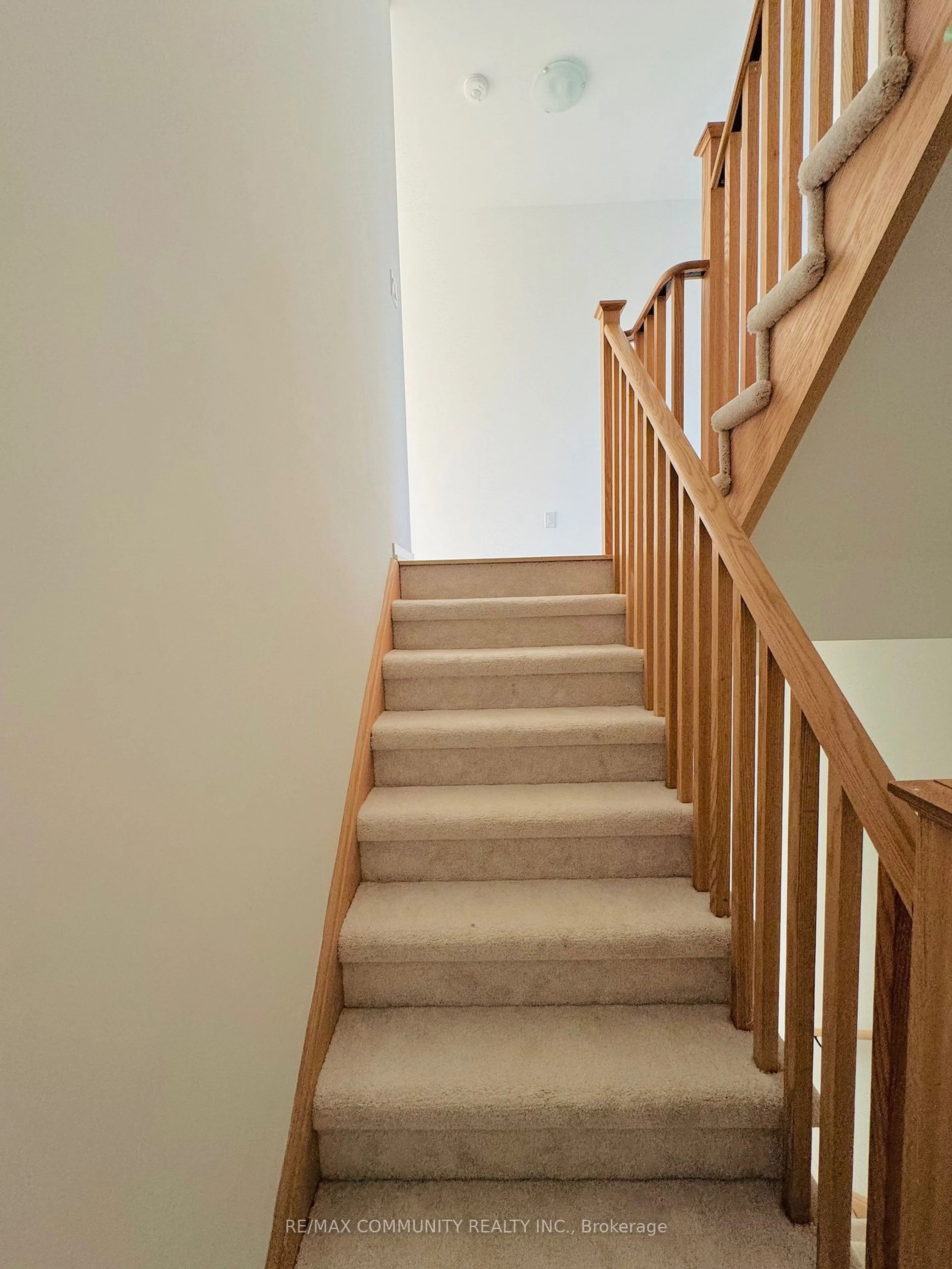 Stairs for 211 Monarch Ave, Ajax Ontario L1S 7M3