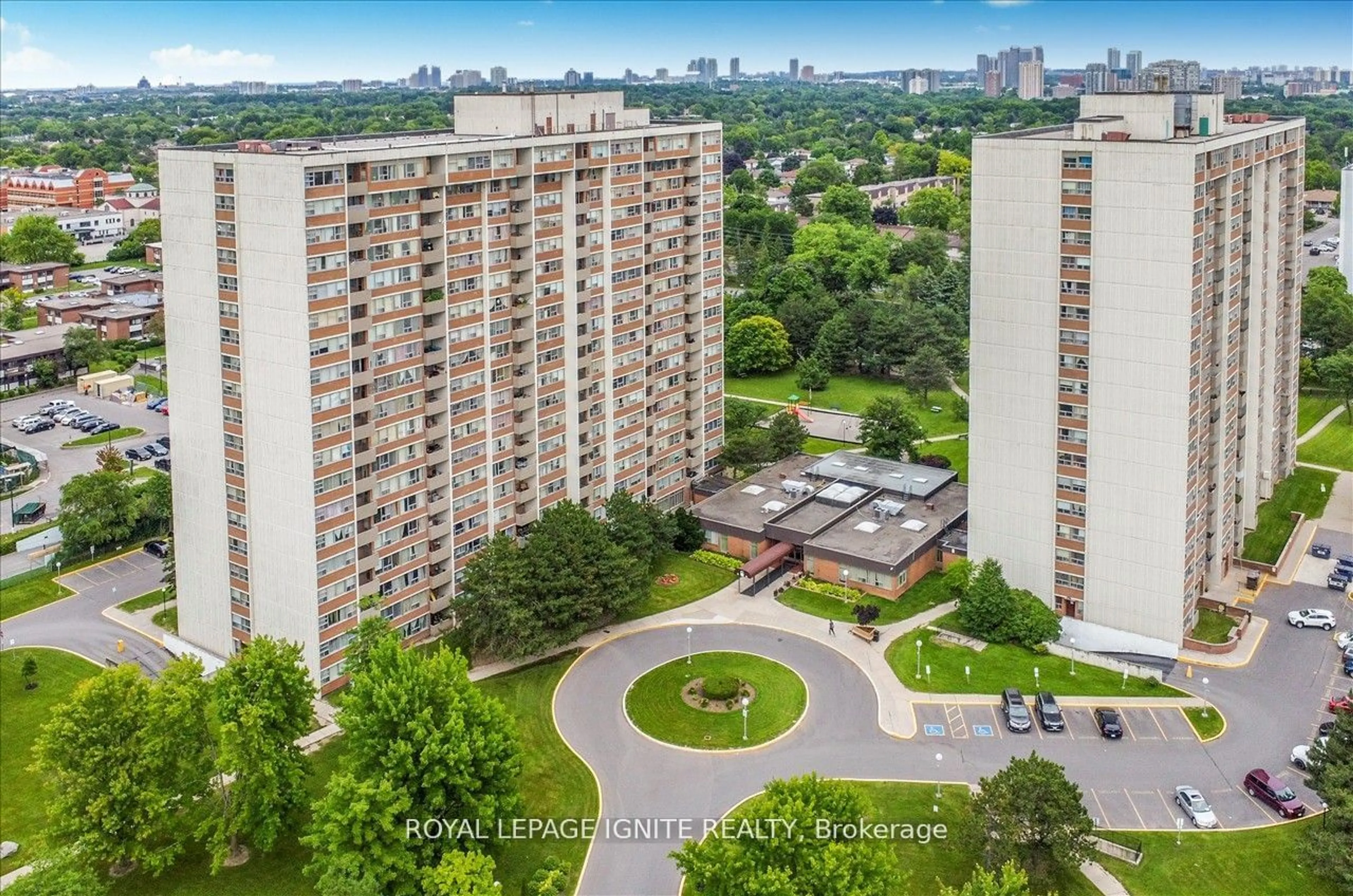 A pic from outside/outdoor area/front of a property/back of a property/a pic from drone, city buildings view from balcony for 25 Silver Springs Blvd #709, Toronto Ontario M1V 1M9