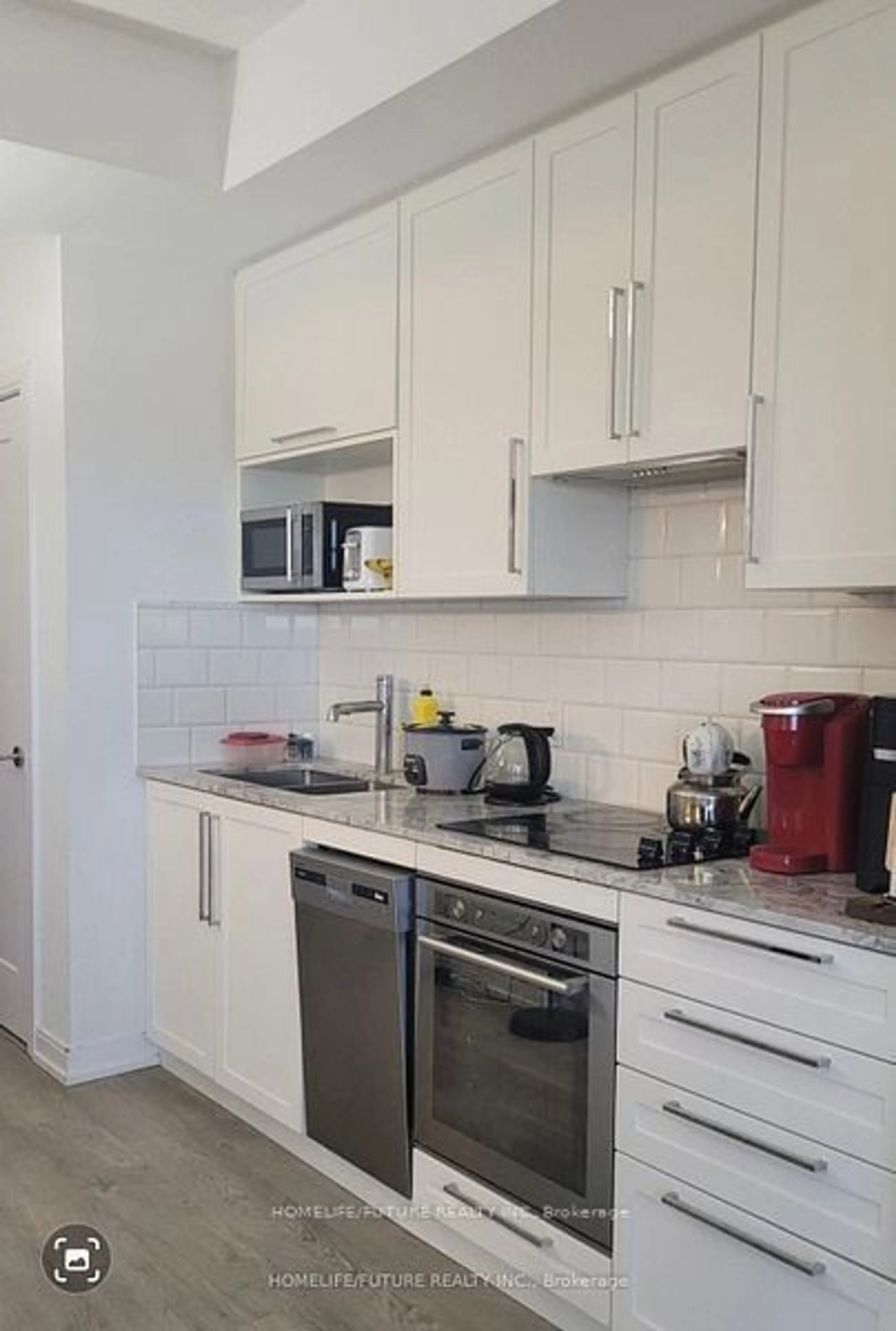 Standard kitchen, unknown for 275 Village Green Sq #3121, Toronto Ontario M1S 0L8