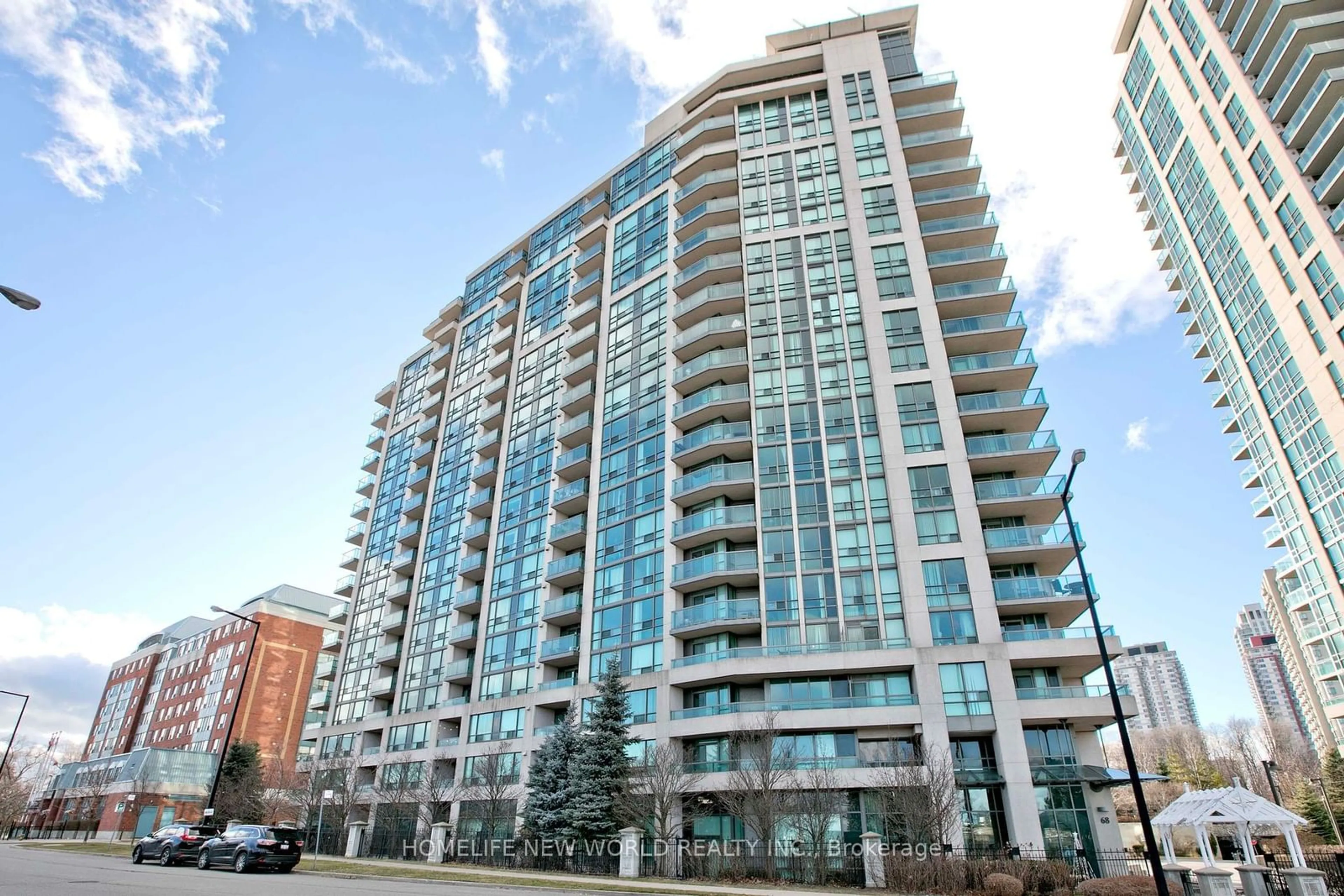 Patio, building for 68 Grangeway Ave #1611, Toronto Ontario M1H 0A1