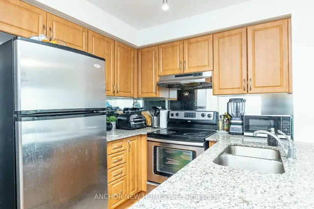 Additional property image - 60 Fairfax Cres Unit 426