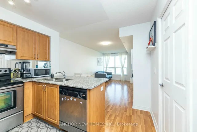 Additional property image - 60 Fairfax Cres Unit 426