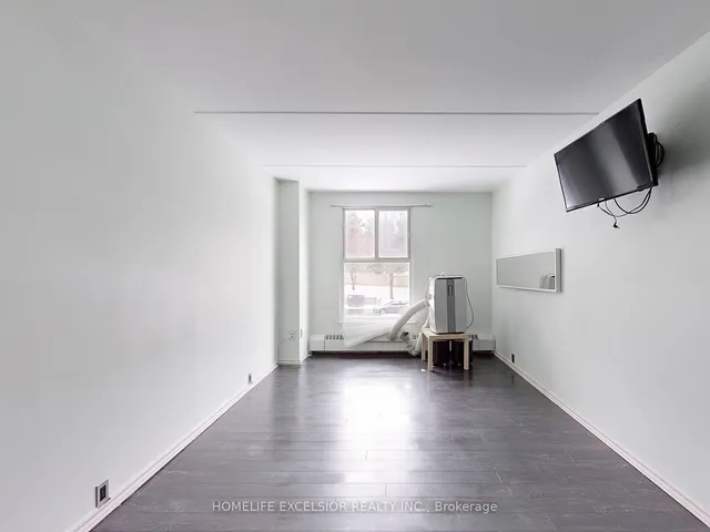 Additional property image - 2 Glamorgan Ave Unit 202