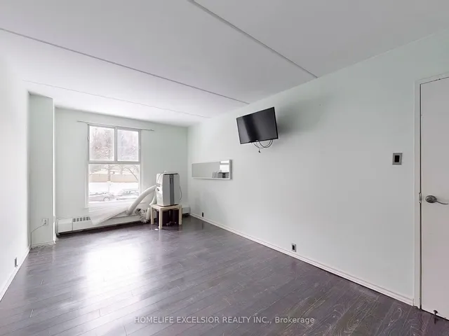 Additional property image - 2 Glamorgan Ave Unit 202