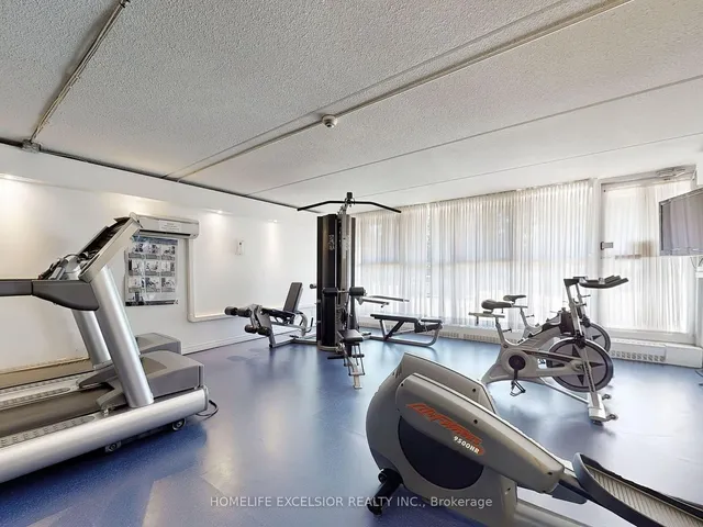 Additional property image - 2 Glamorgan Ave Unit 202