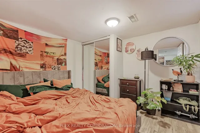 Additional property image - 193 Coxwell Ave