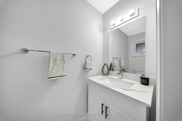 Additional property image - 50 Scarfair Ptwy