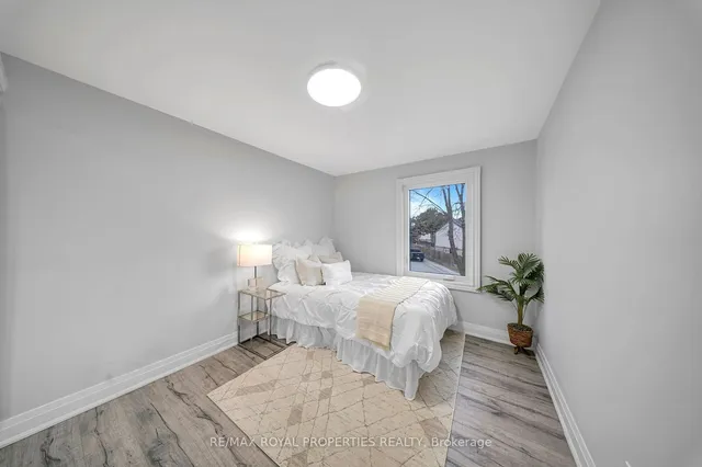 Additional property image - 50 Scarfair Ptwy