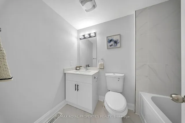 Additional property image - 50 Scarfair Ptwy