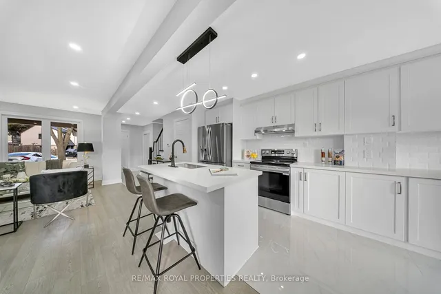 Additional property image - 50 Scarfair Ptwy