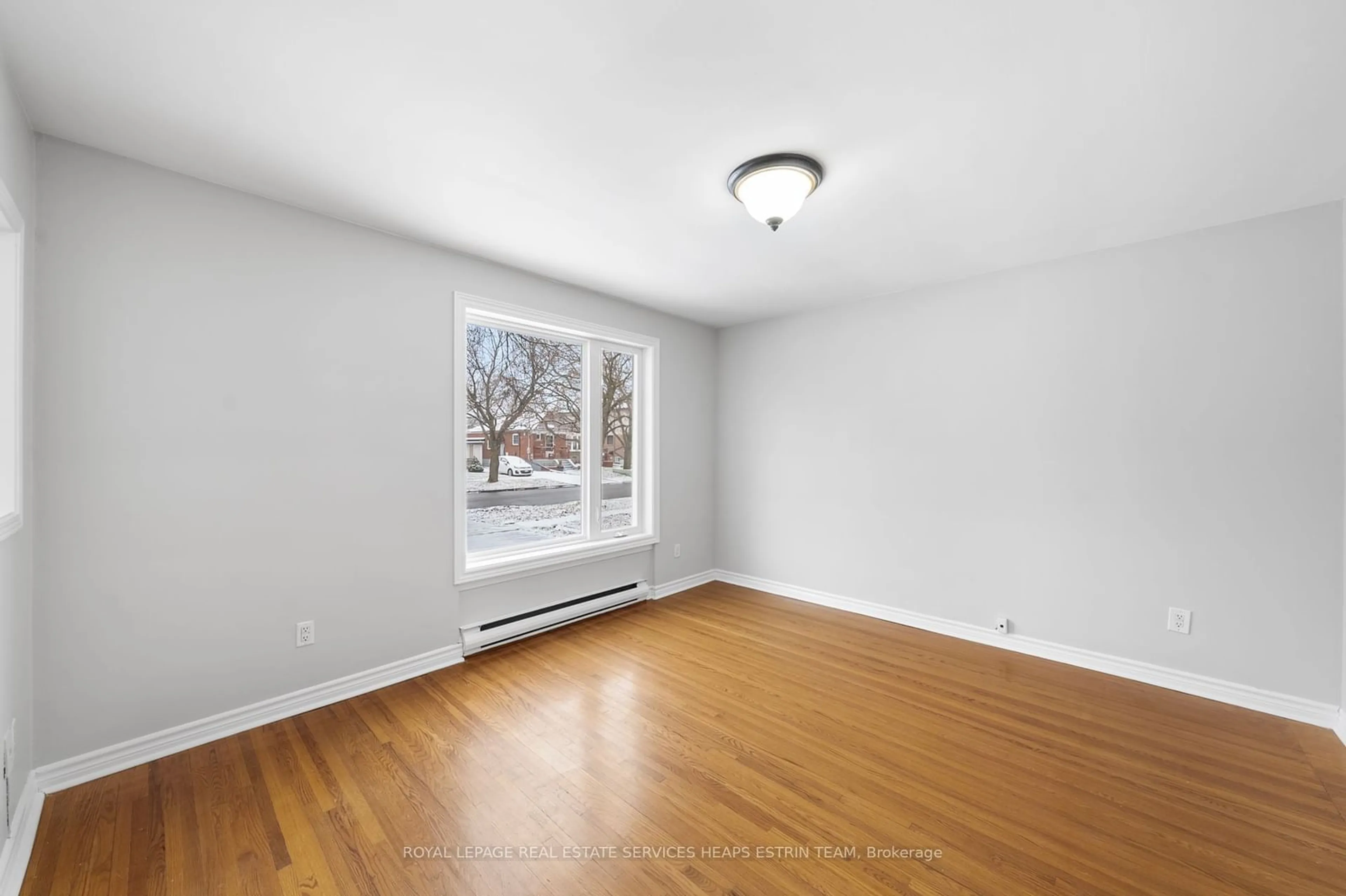 A pic of a room for 7 Kecala Rd, Toronto Ontario M1P 1K5