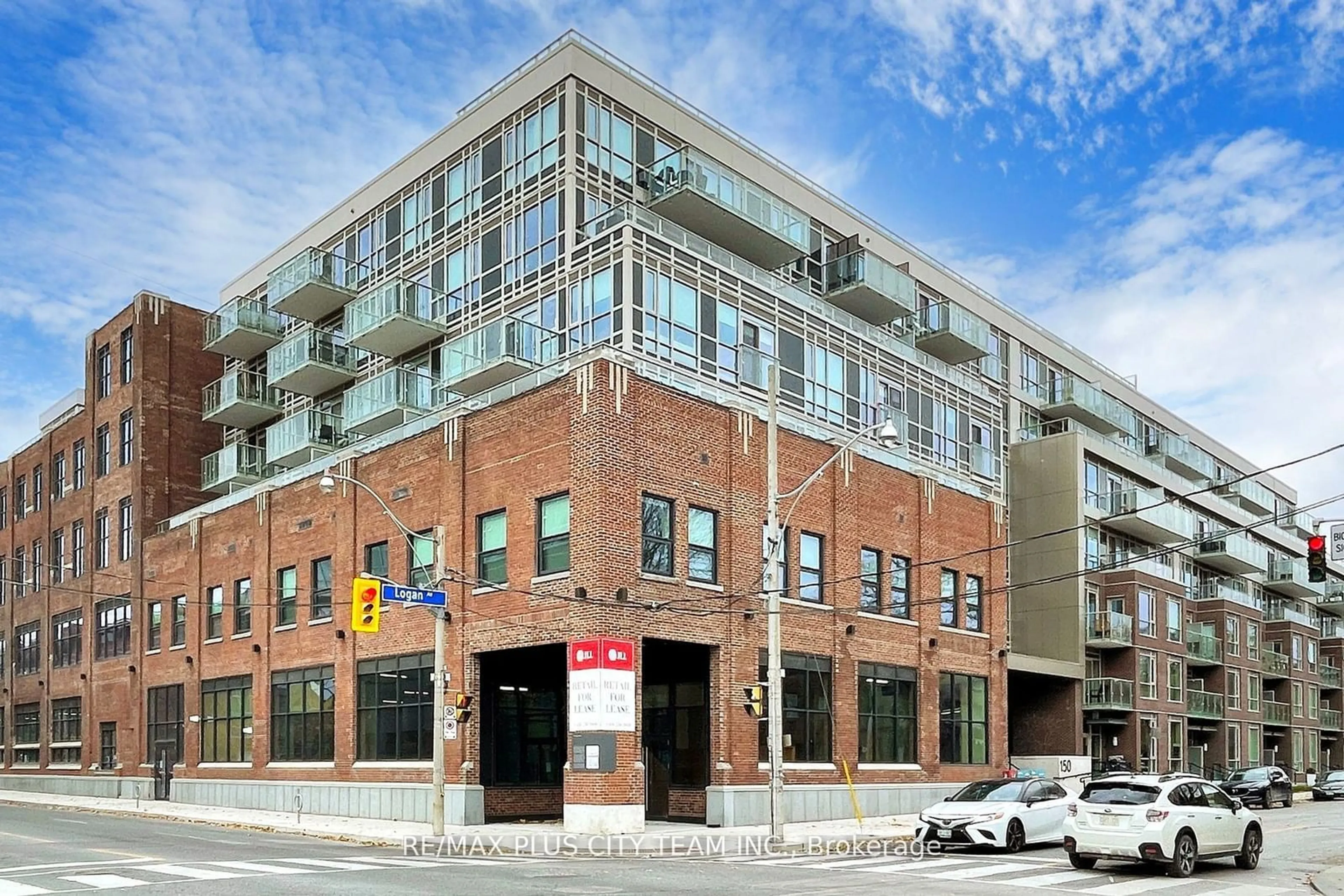 Home with brick exterior material, building for 150 Logan Ave #515, Toronto Ontario M4M 0E4