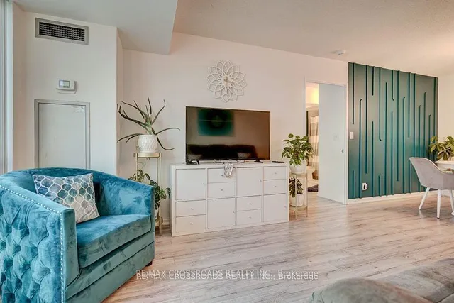 Additional property image - 1 Lee Centre Dr Unit 1709