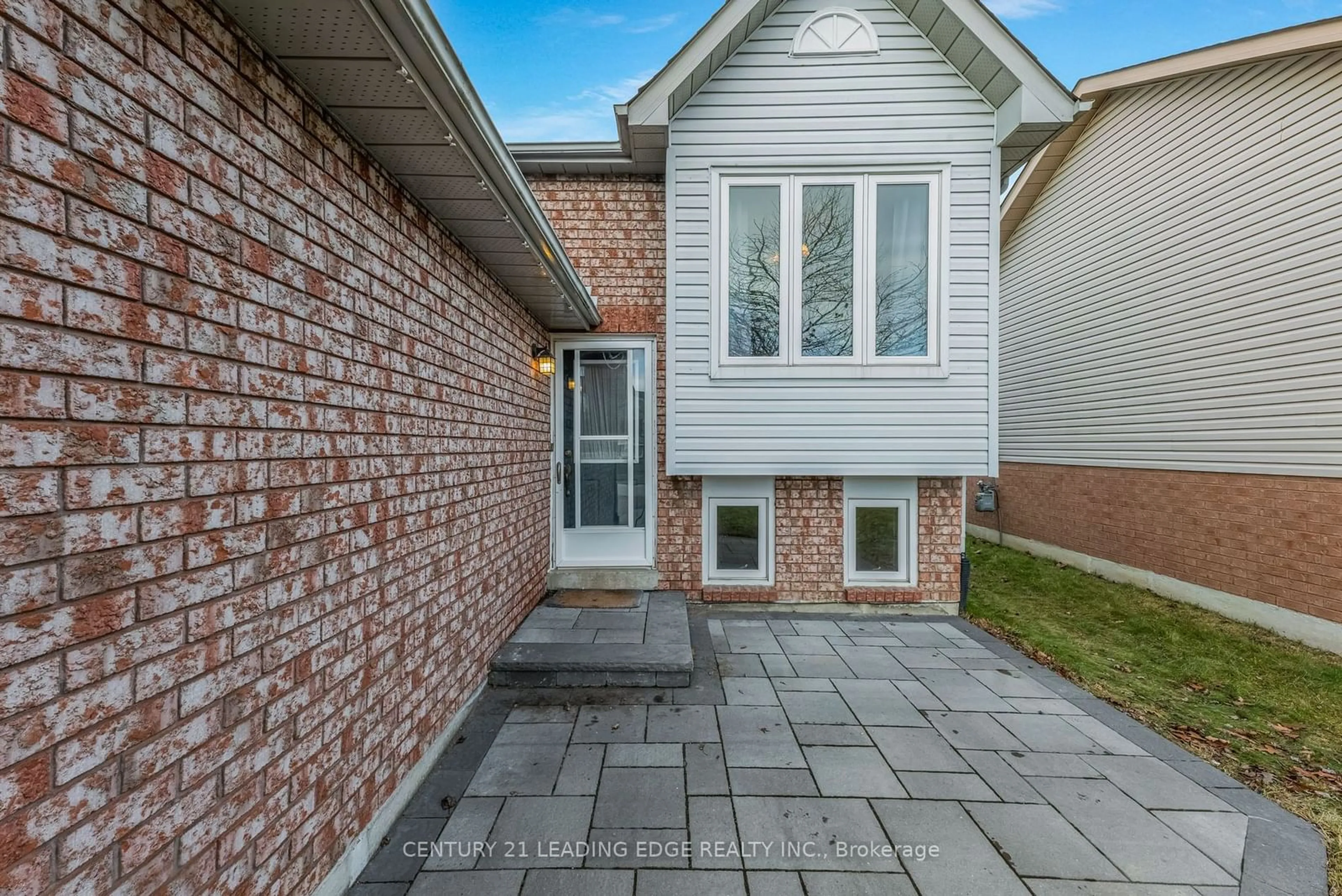 Home with brick exterior material, street for 46 Fenwick Ave, Clarington Ontario L1C 4S2