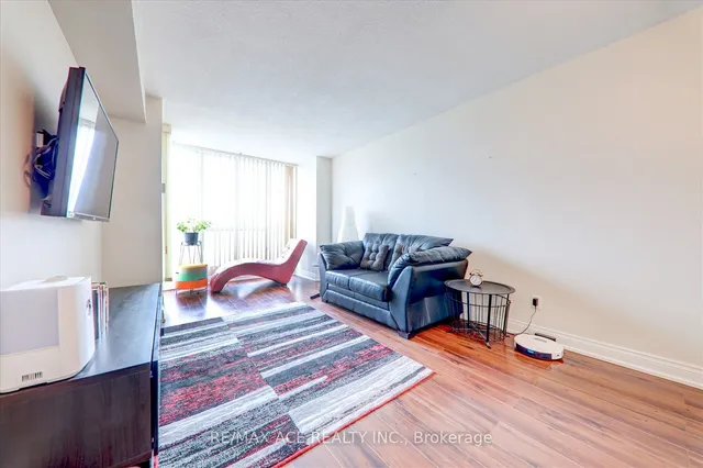 Additional property image - 2550 Lawrence Ave Unit 1415