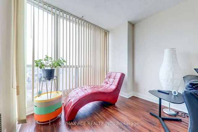 Additional property image - 2550 Lawrence Ave Unit 1415