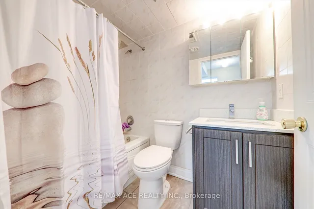 Additional property image - 2550 Lawrence Ave Unit 1415