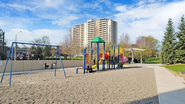 Additional property image - 65 Huntingdale Blvd Unit 1106