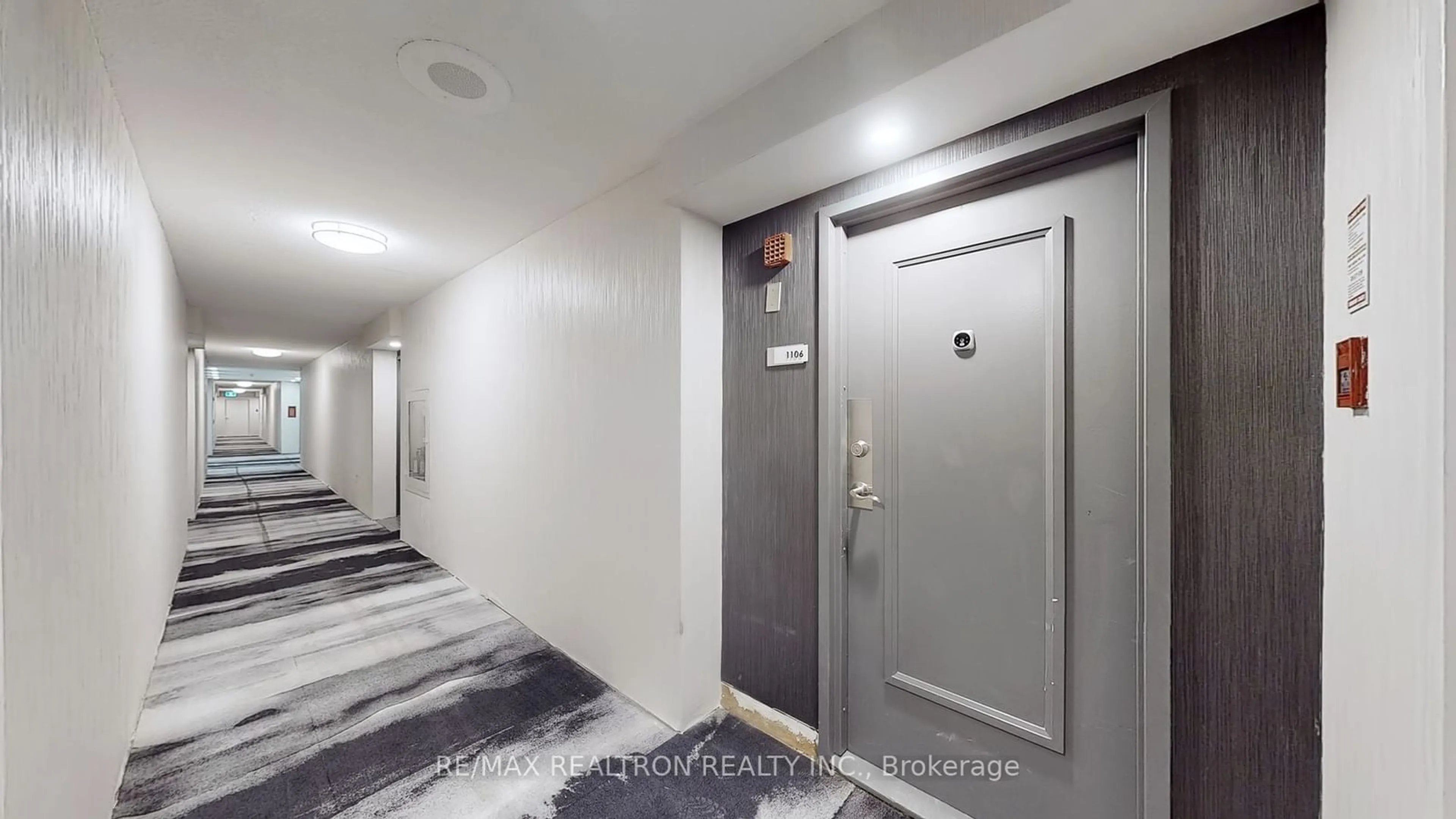 Indoor foyer for 65 Huntingdale Blvd #1106, Toronto Ontario M1W 2P1