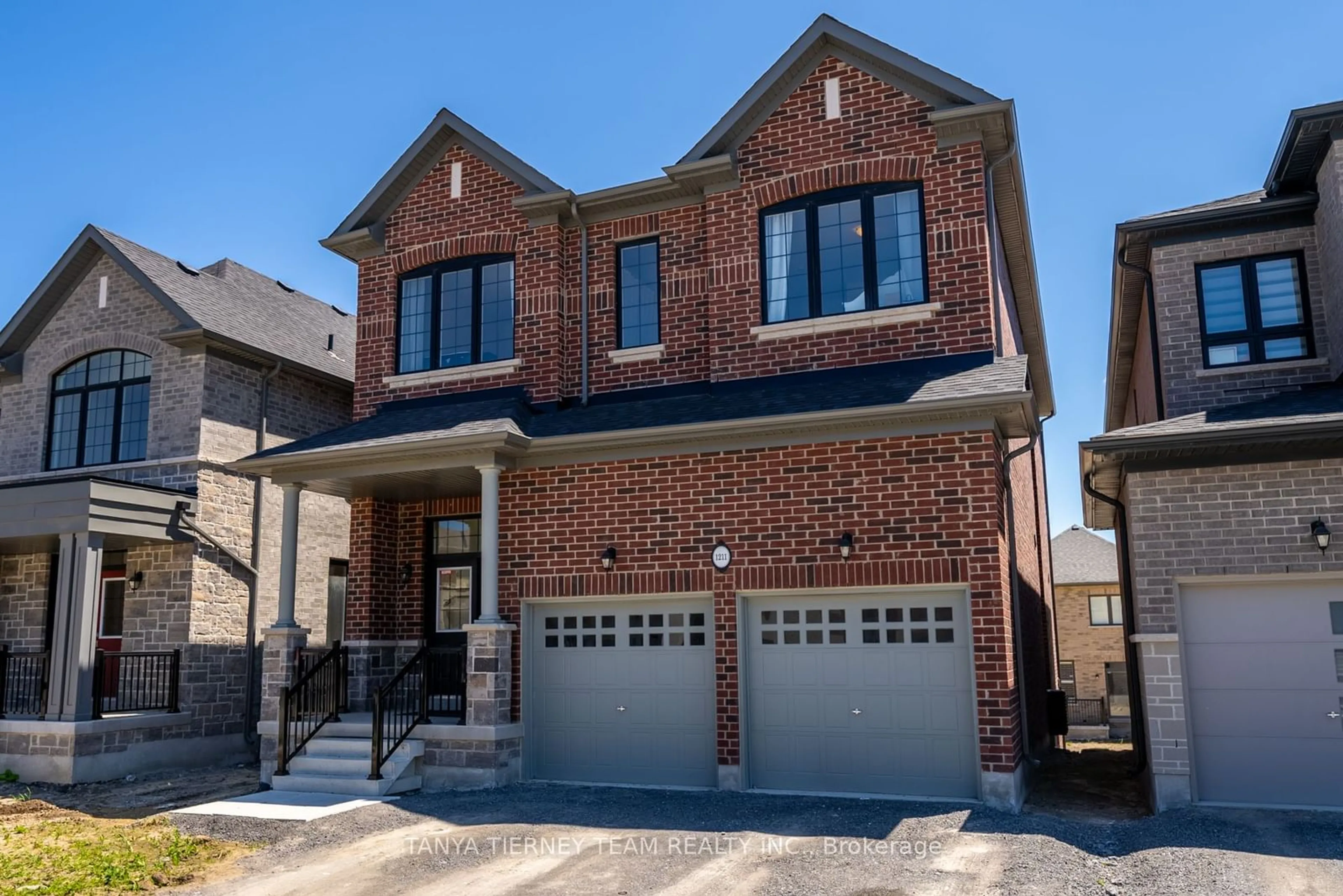 Home with brick exterior material, street for 1211 Plymouth Dr, Oshawa Ontario L1H 8L7