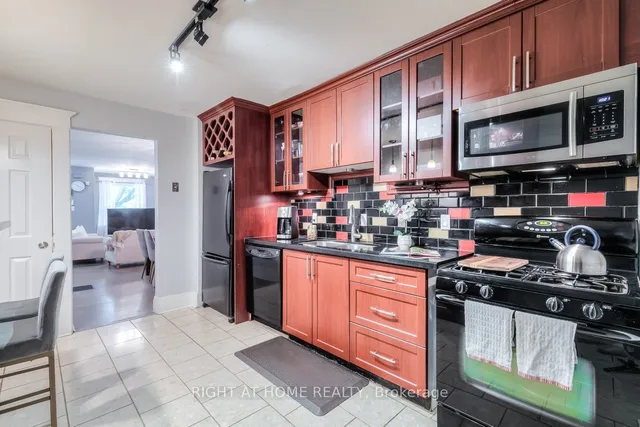 Additional property image - 30 Curzon St
