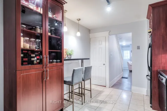 Additional property image - 30 Curzon St