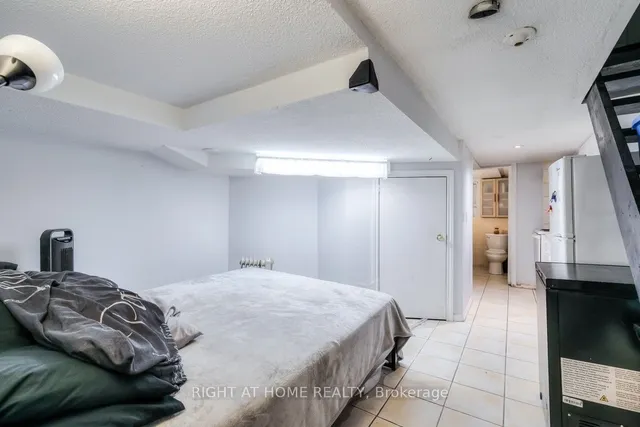 Additional property image - 30 Curzon St
