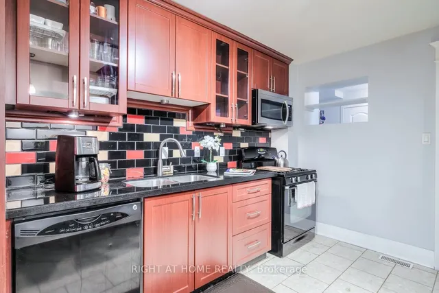 Additional property image - 30 Curzon St