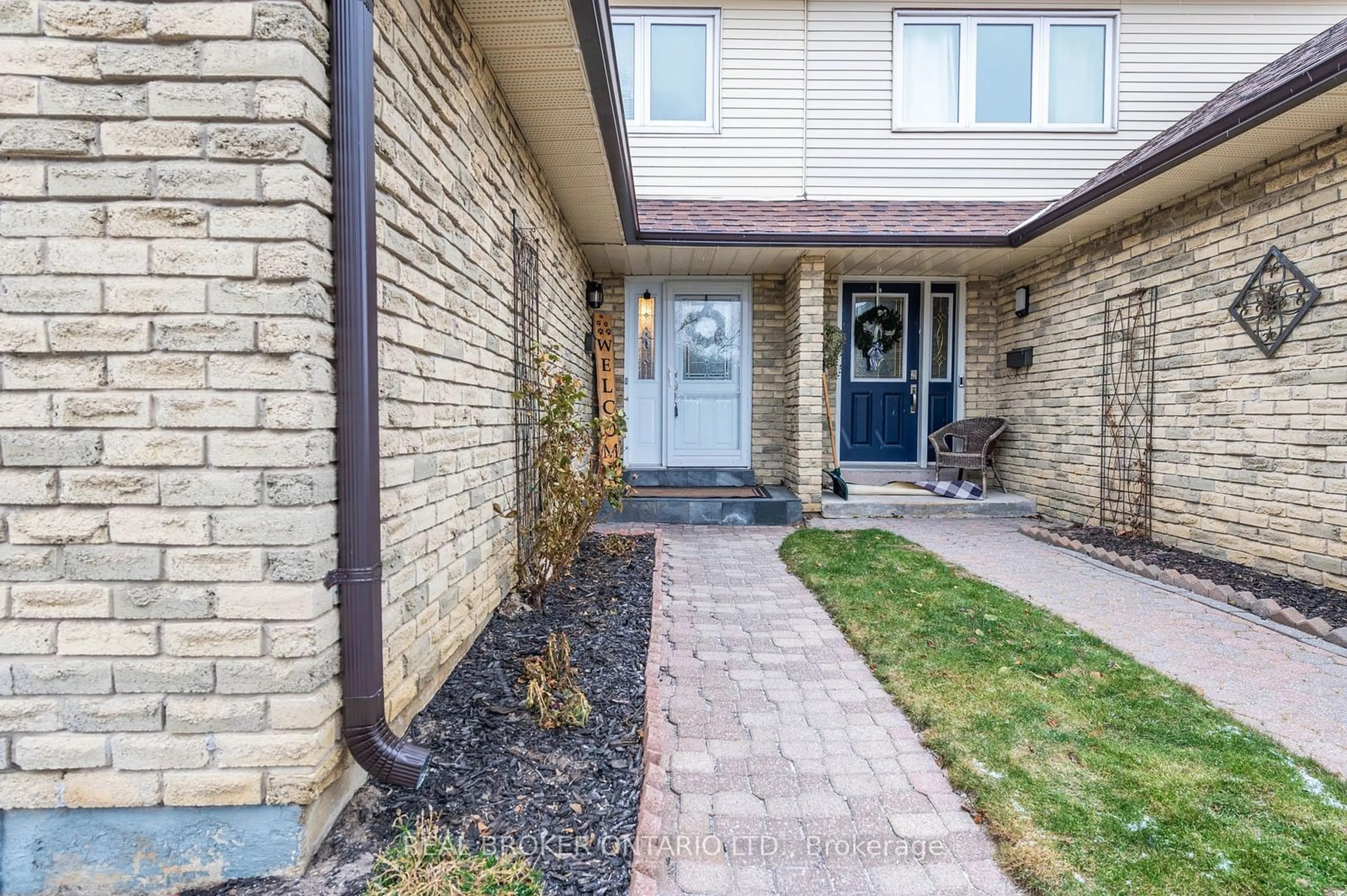 Home with brick exterior material, street for 1281 Northbrook St, Oshawa Ontario L1G 7M5