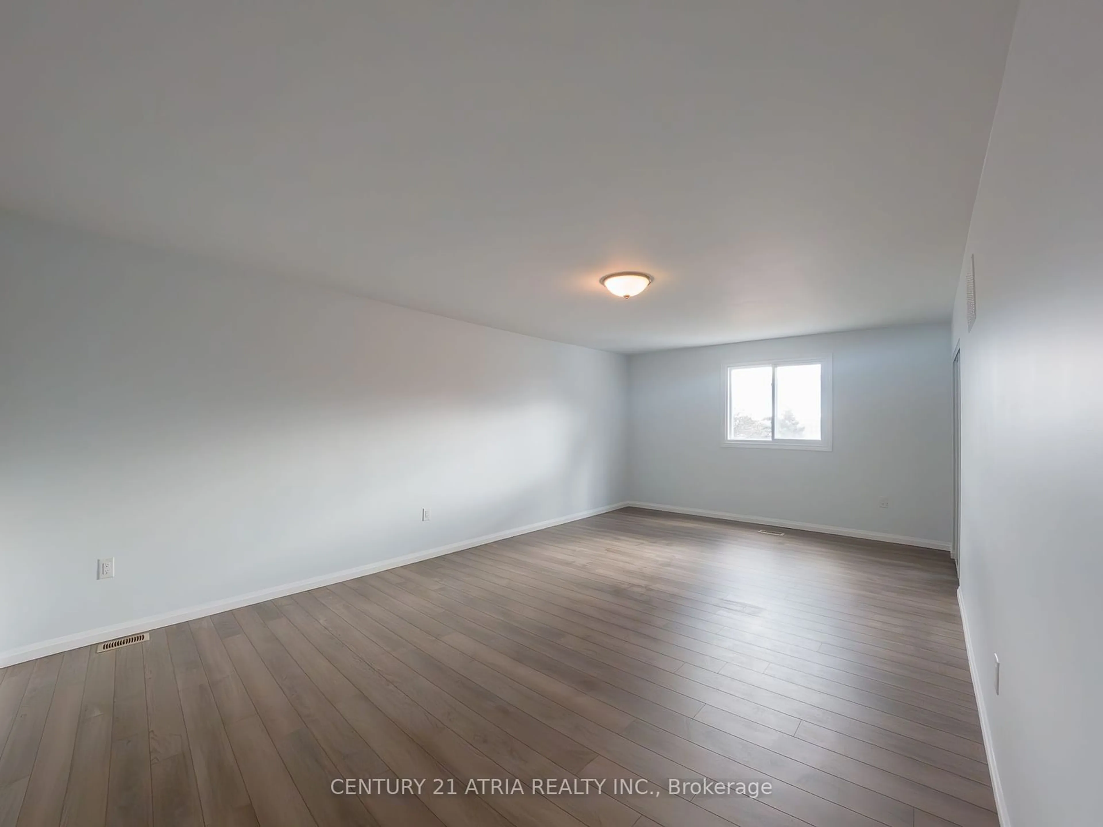 A pic of a room for 96 Invergordon Ave, Toronto Ontario M1S 2Z2