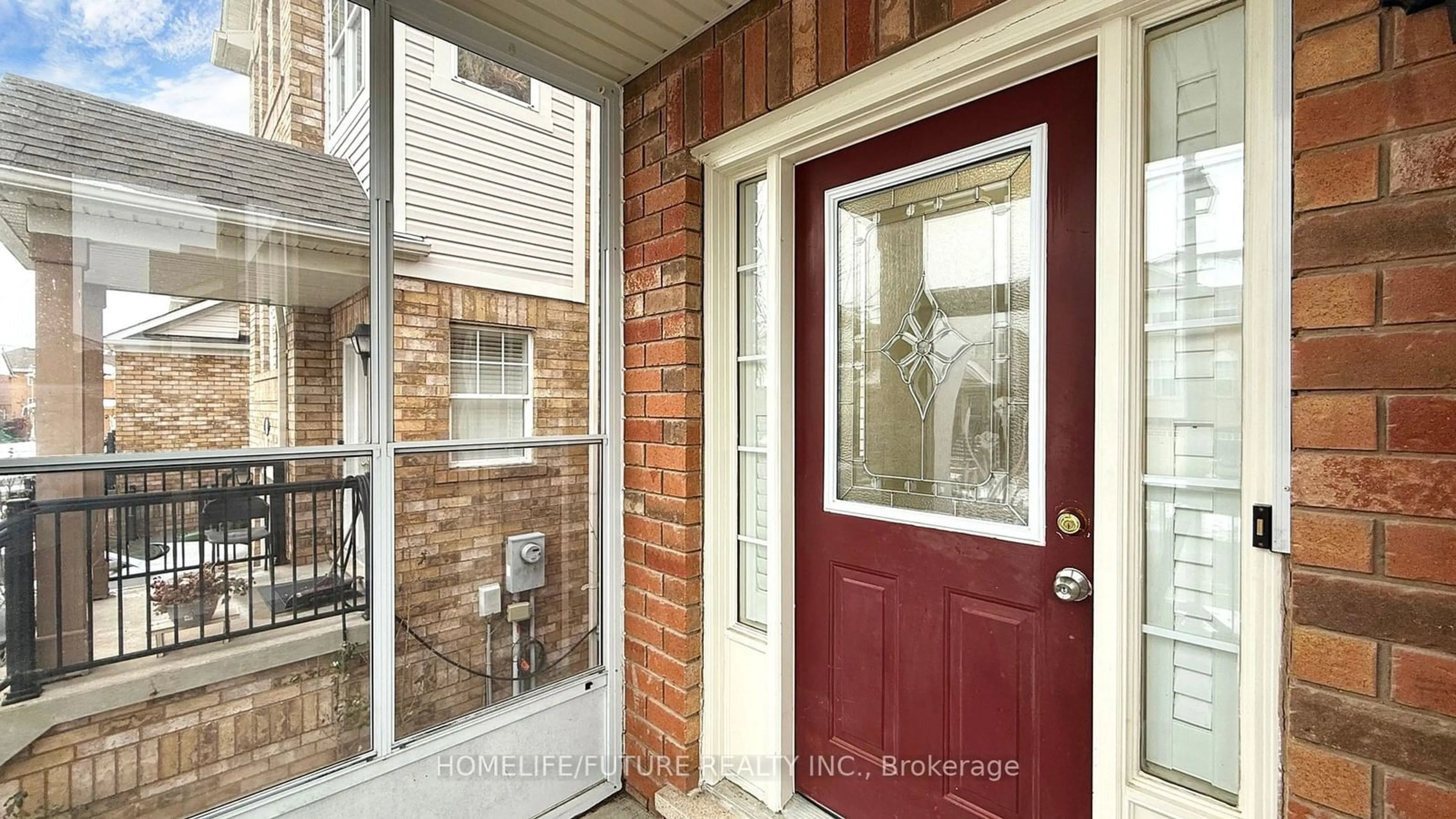 Indoor entryway for 16 Reindeer Dr, Toronto Ontario M1B 6H4