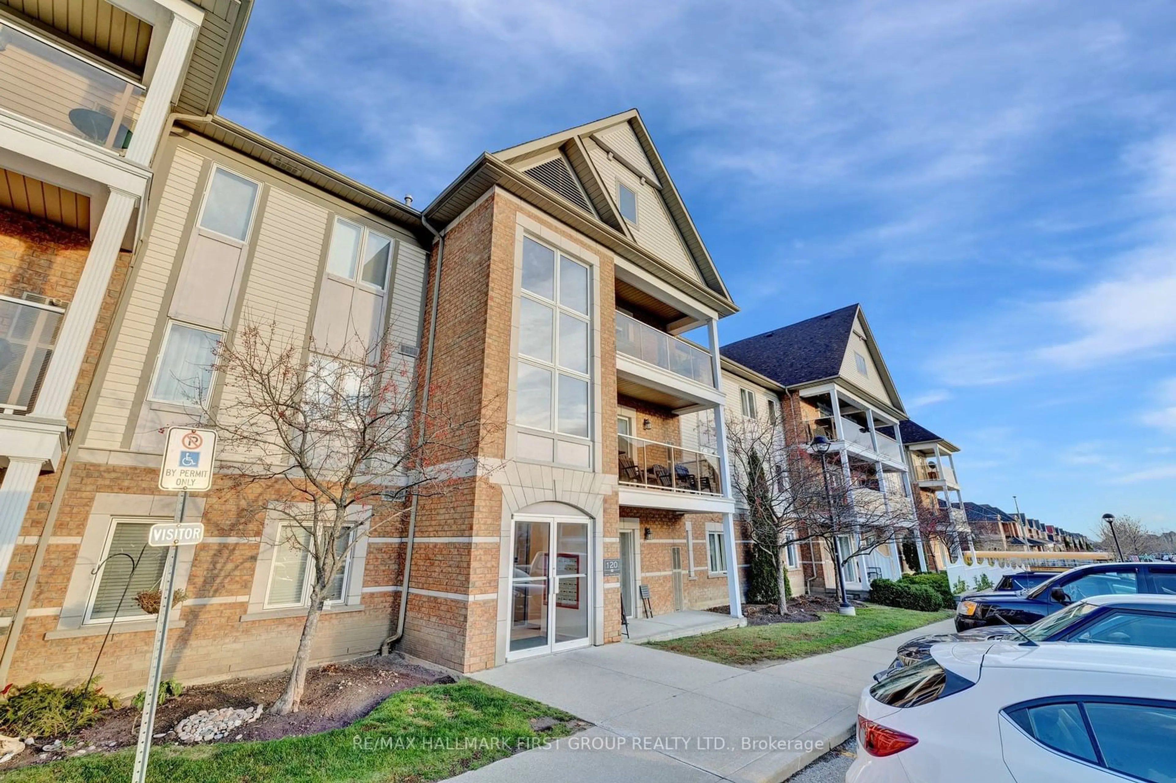 Unknown for 120 Aspen Springs Dr #109, Clarington Ontario L1C 0G7