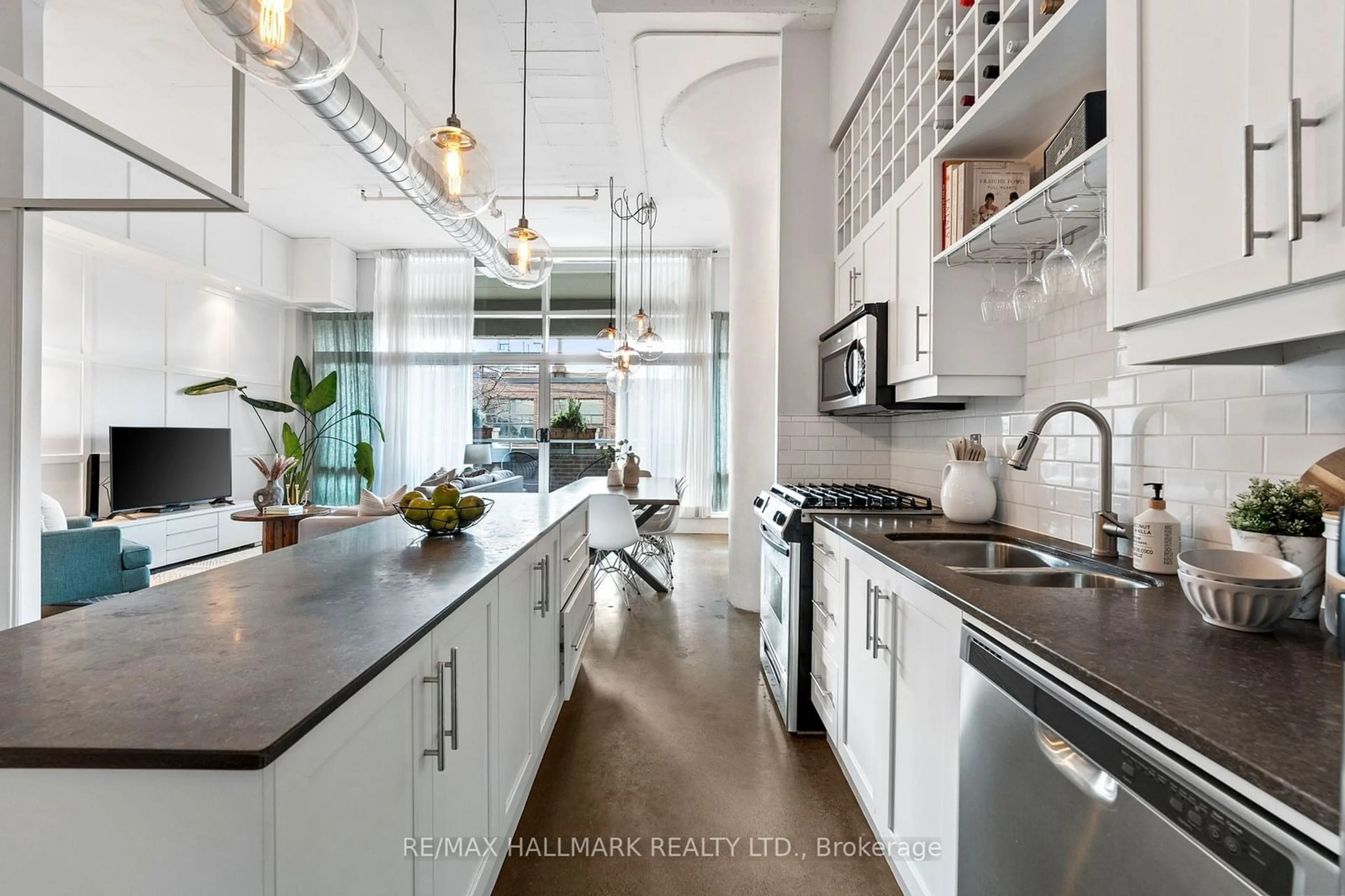 Contemporary kitchen, ceramic/tile floor for 233 Carlaw Ave #204, Toronto Ontario M4M 3N6