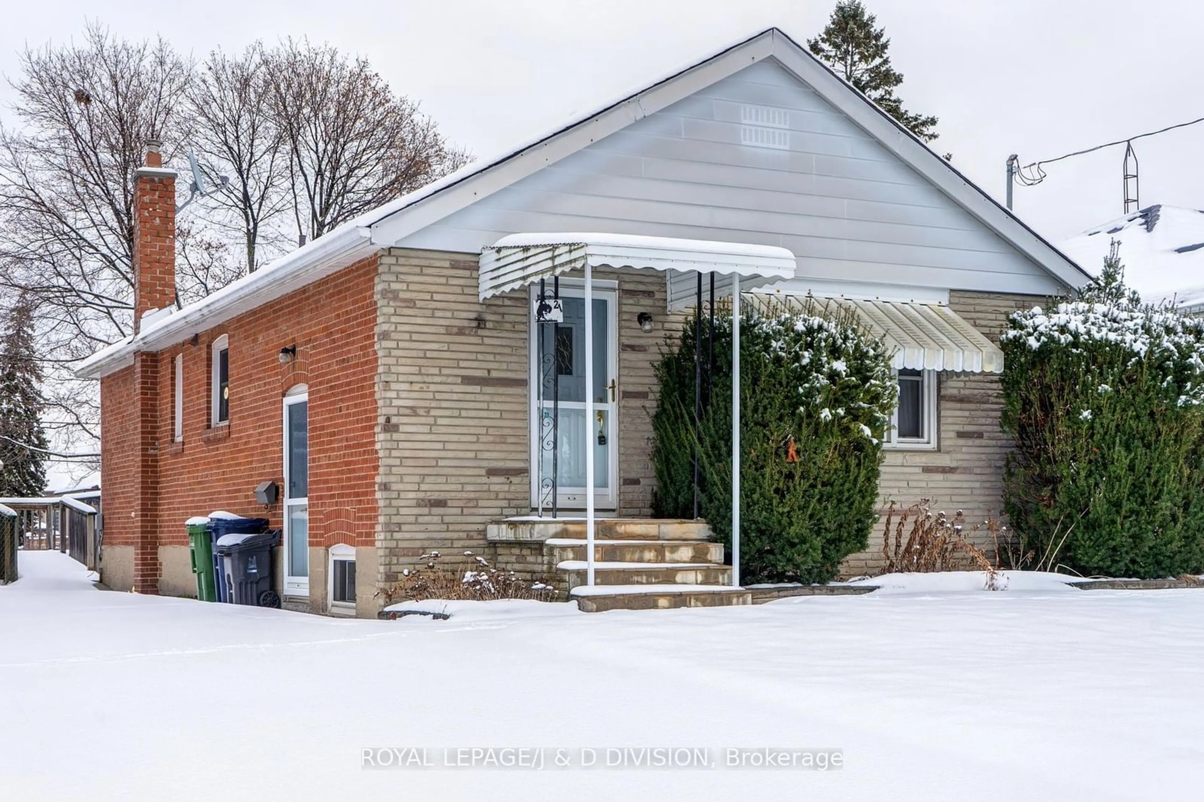 Home with brick exterior material, street for 21 Murray Ave, Toronto Ontario M1S 2A1