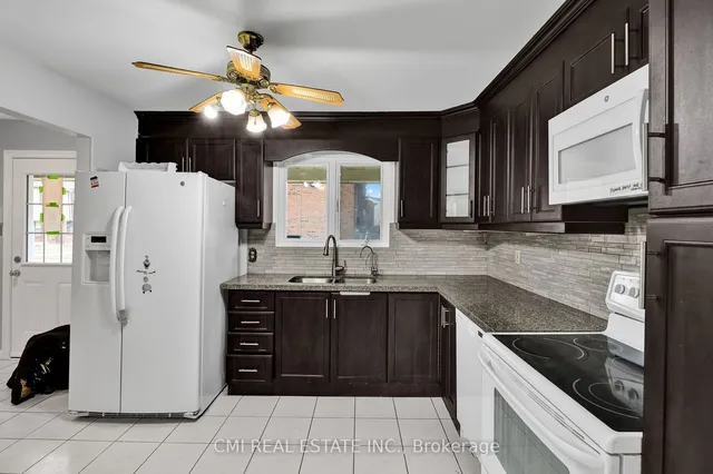 Additional property image - 270 TIMBERBANK Blvd Unit 6