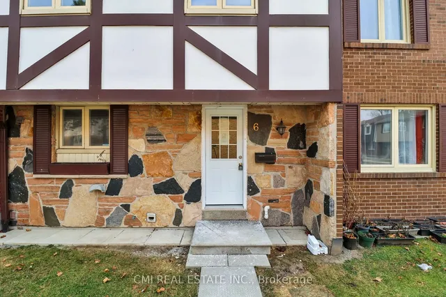 Additional property image - 270 TIMBERBANK Blvd Unit 6