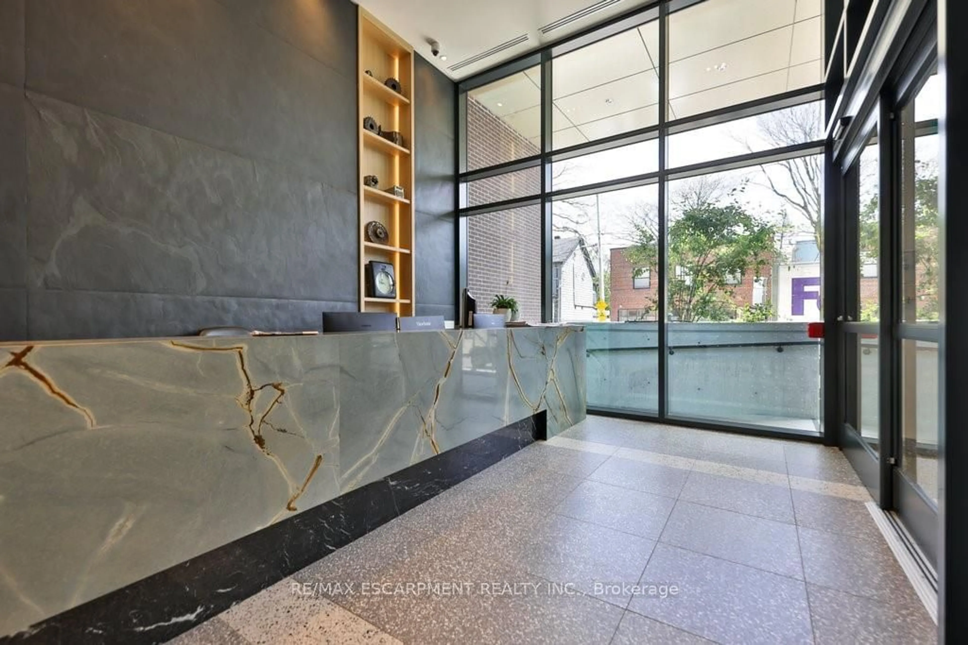 Lobby for 150 LOGAN Ave #115, Toronto Ontario M4M 0E4