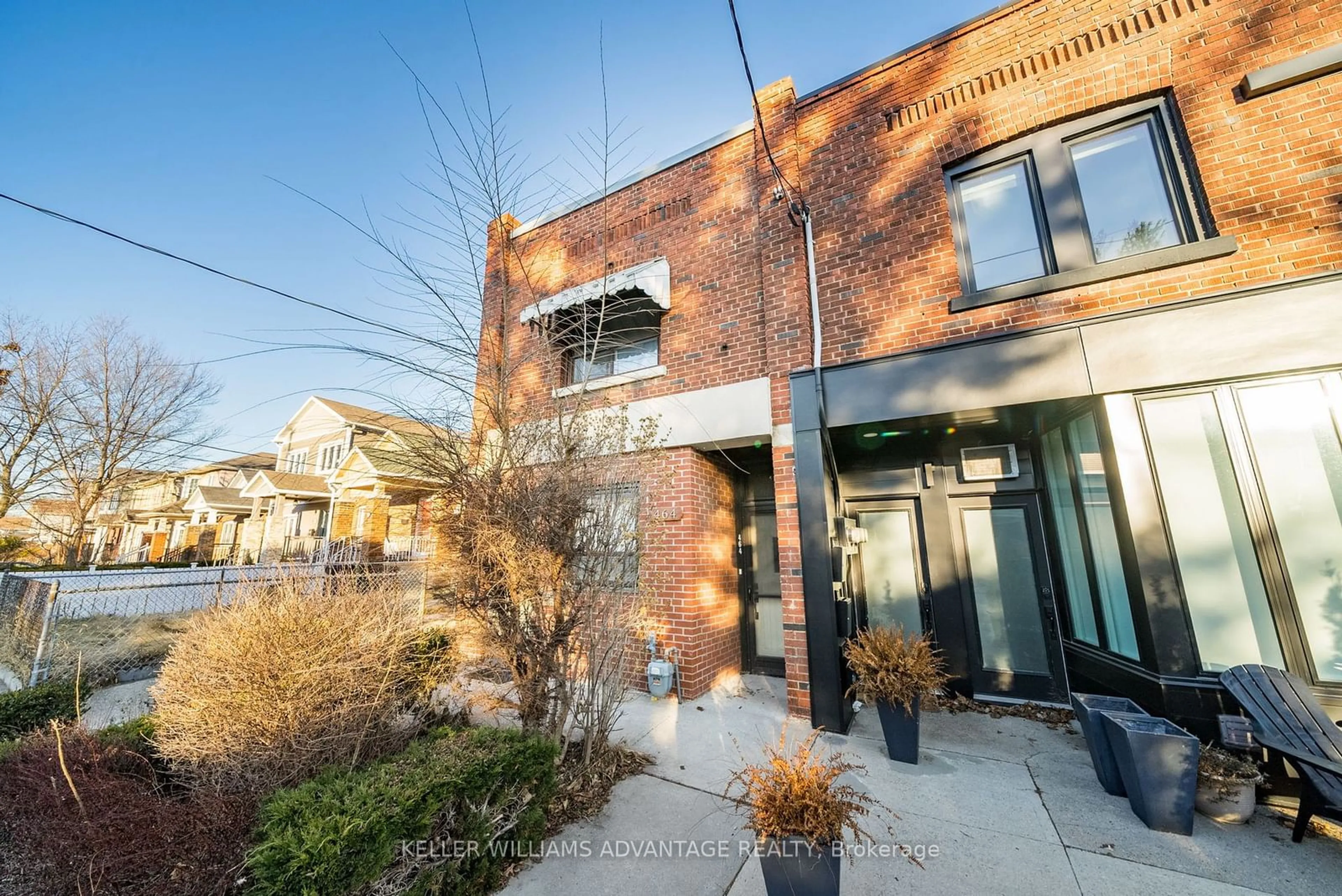 Home with brick exterior material, building for 462&464 Sammon Ave, Toronto Ontario M4J 2B2