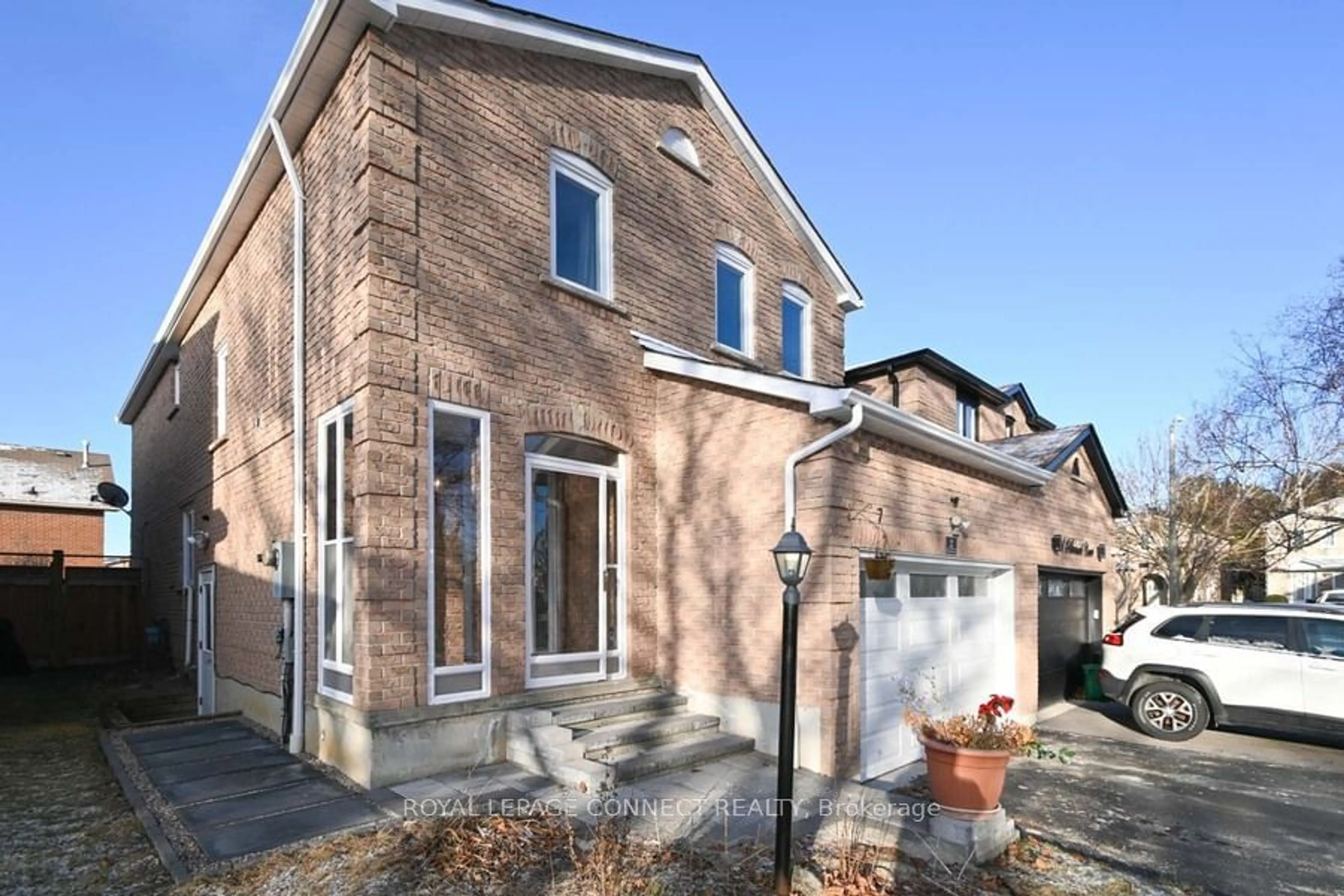 Home with brick exterior material, street for 2 Barnard Crt, Ajax Ontario L1S 6Z7