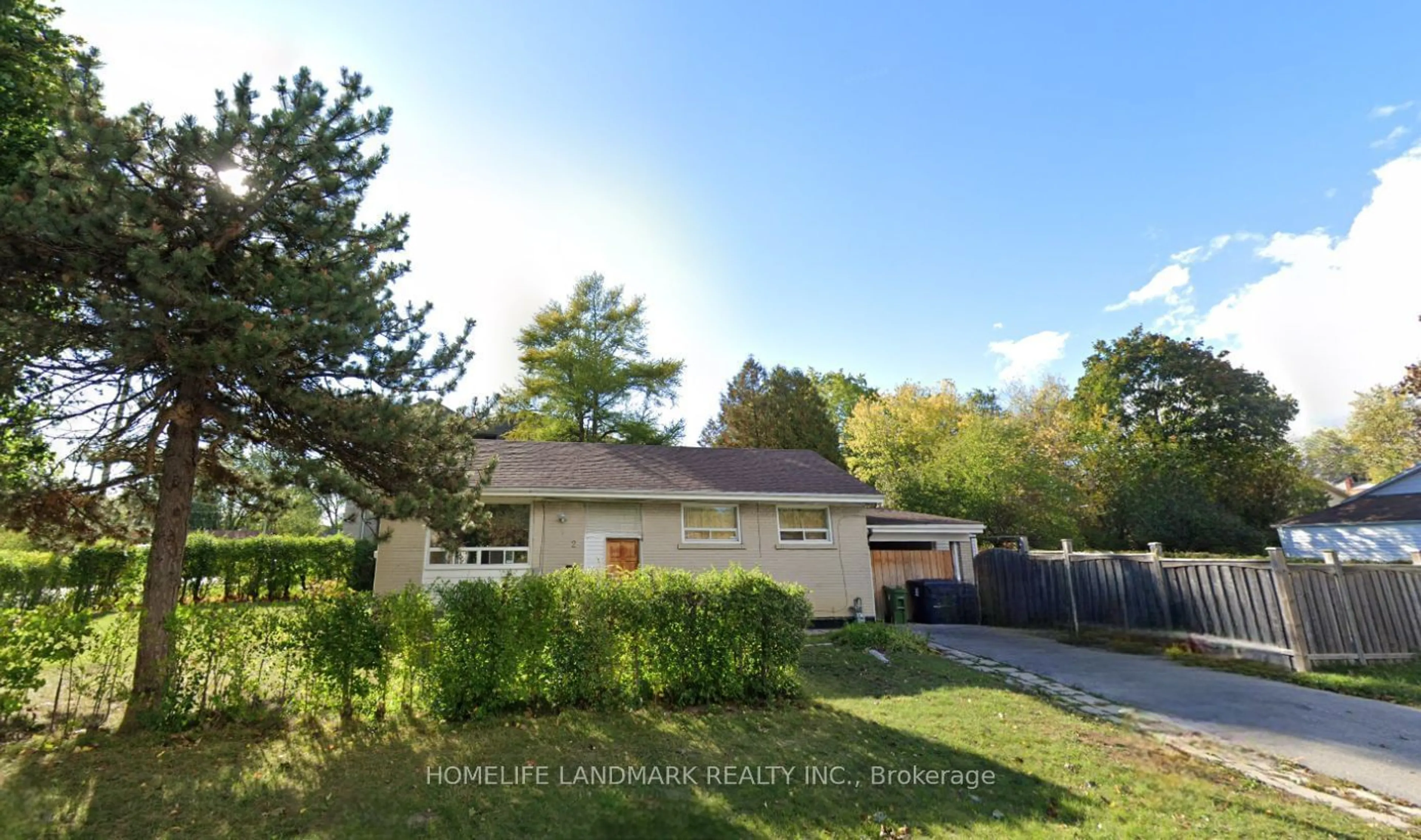 A pic from outside/outdoor area/front of a property/back of a property/a pic from drone, street for 2 Adirondack Gate, Toronto Ontario M1T 3E7