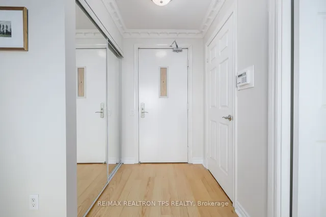 Additional property image - 61 Town Centre Crt Unit 2402