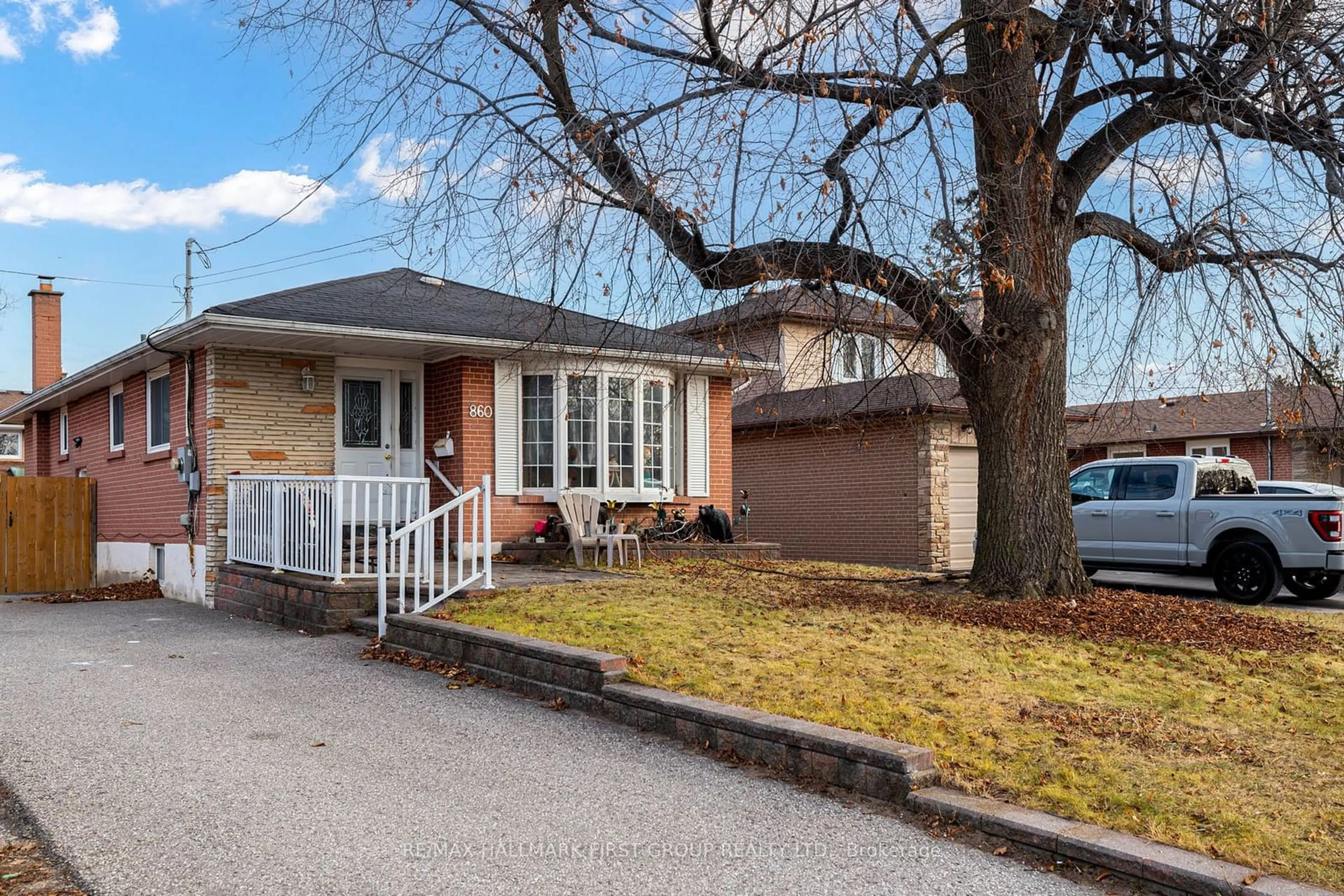 Home with brick exterior material, street for 860 Sanok Dr, Pickering Ontario L1W 2R4