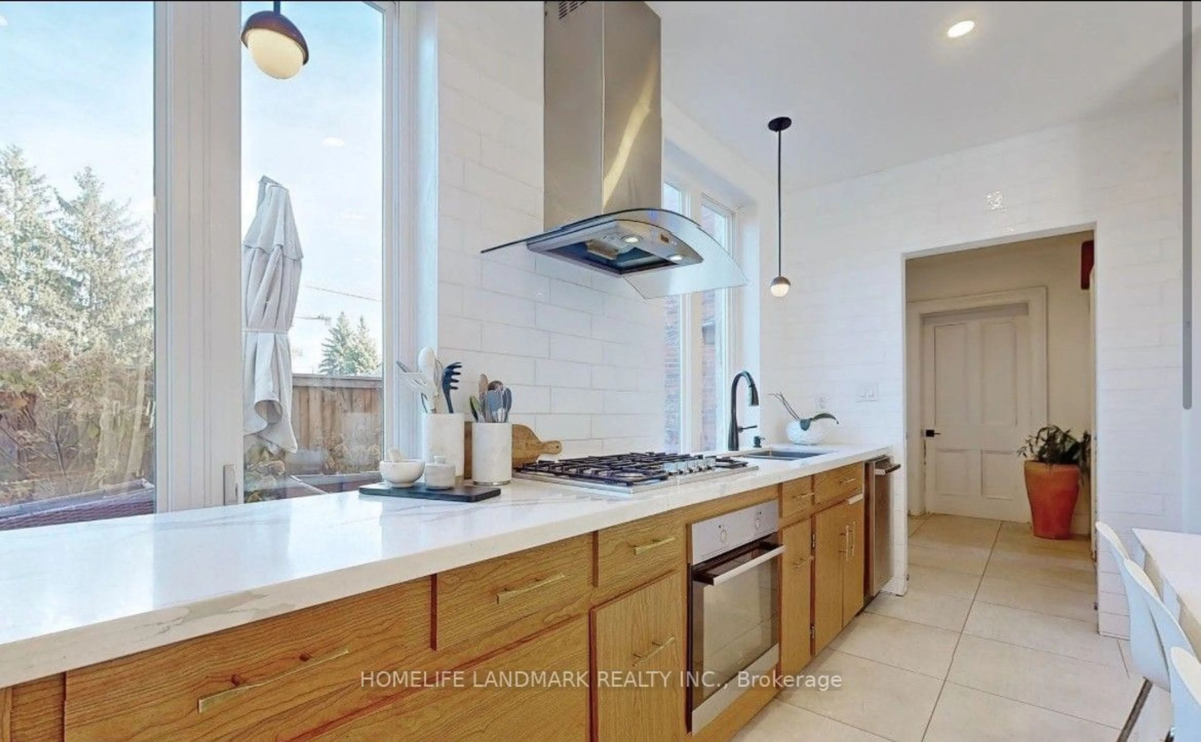 Contemporary kitchen, ceramic/tile floor for 1458 Military Tr, Toronto Ontario M1C 1A9