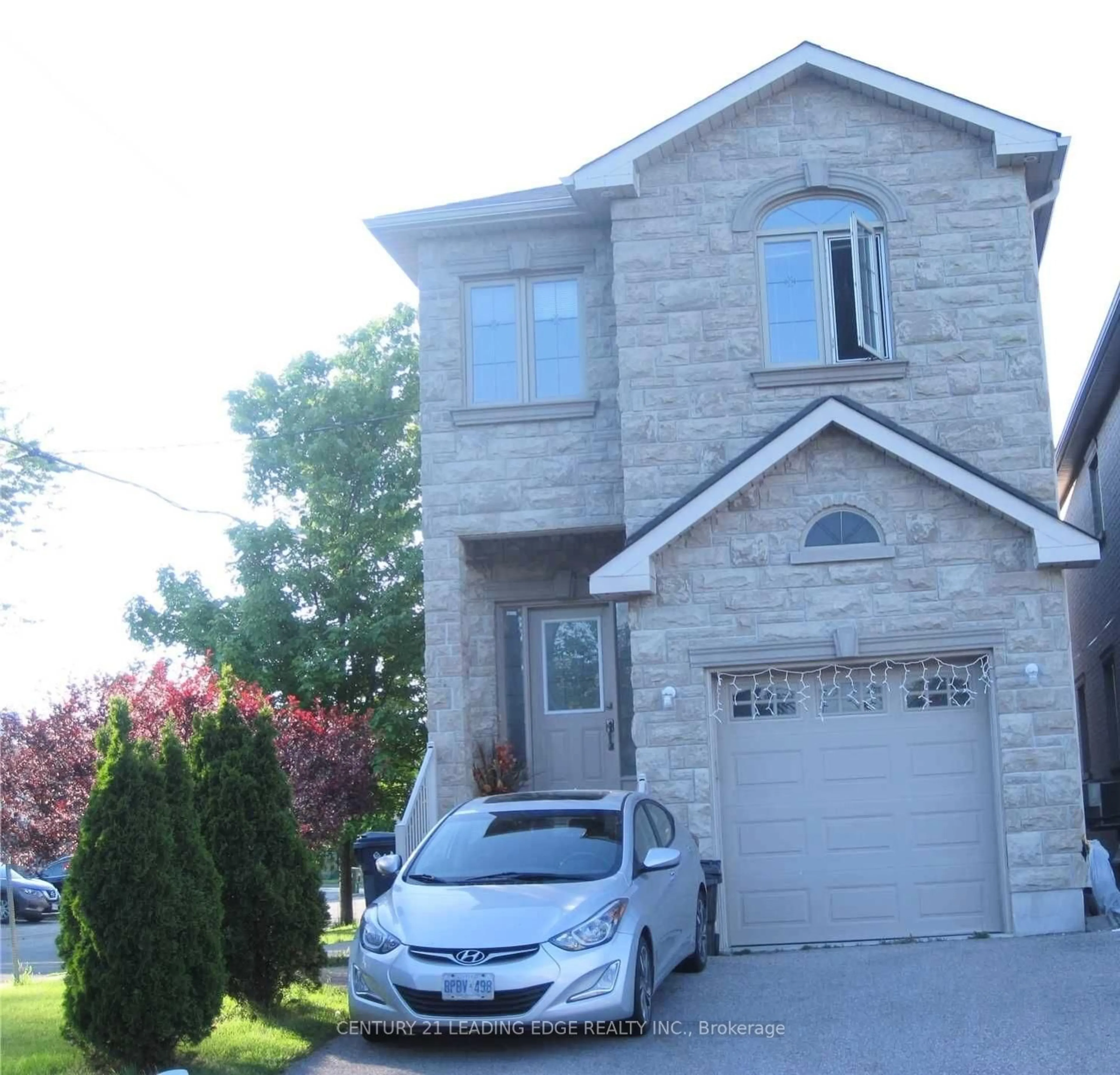 Home with brick exterior material, street for 2A Malta St, Toronto Ontario M1N 2L3